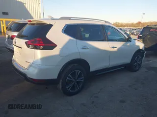 2019 Nissan Rogue SL with VIN 5N1AT2MV0KC841763, listed as a IAAI auction lot 40810670 with 54,315 mi miles and . Bid and sale history available at carsss.com. Image 4.