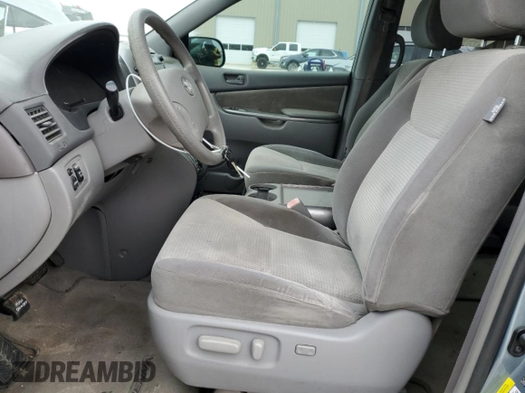 2009 Toyota Sienna CE with VIN 5TDZK23C59S231232, listed as a Copart auction lot 45348075 with 226,827 mi miles and Clean Title. Bid and sale history available at DreamBid. Image 7.