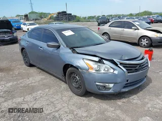 2015 Nissan Altima SV z VIN 1N4AL3AP0FC241532, wystawiony jako IAAI lot #42240762 z przebiegiem 188 093 mil mil oraz . Historia ofert i sprzedaży dostępna na DreamBid. Obrazek 1.