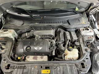 2014 MINI Countryman z VIN WMWZB3C52EWR42367, wystawiony jako Copart lot #58047615 z przebiegiem 137 221 mil mil oraz Czysty tytuł • Clean title. Historia ofert i sprzedaży dostępna na DreamBid. Obrazek 7.