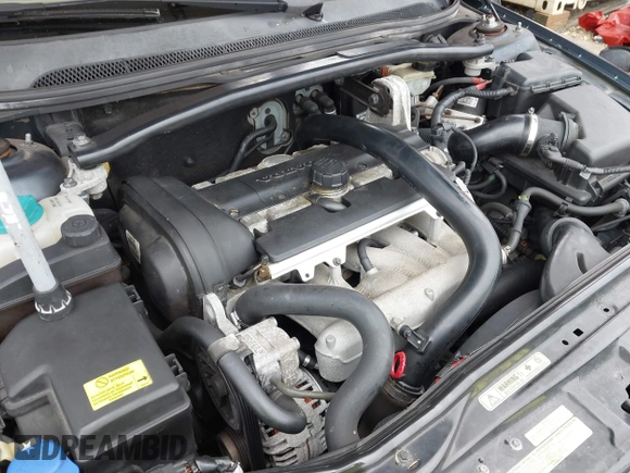 2006 Volvo XC70 with VIN YV4SZ592361239686, listed as a IAAI auction lot 41412262 with 89,110 mi miles. Bid and sale history available at carsss.com. Image 6.