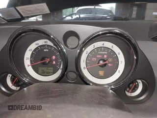 2009 Mitsubishi Eclipse GS z VIN 4A3AK24FX9E013800, wystawiony jako IAAI lot #42525551 z przebiegiem 108 766 mil mil oraz . Historia ofert i sprzedaży dostępna na DreamBid. Obrazek 7.