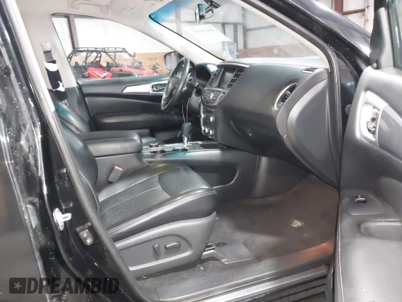 2018 Nissan Pathfinder SV z VIN 5N1DR2MM5JC643620, wystawiony jako IAAI lot #40620038 z przebiegiem 138 131 mil mil oraz . Historia ofert i sprzedaży dostępna na DreamBid. Obrazek 5.