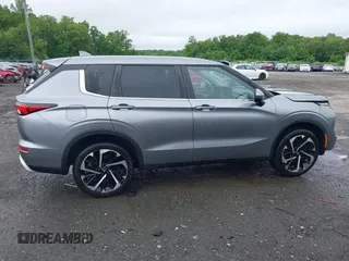 2022 Mitsubishi Outlander SE z VIN JA4J4UA86NZ081782, wystawiony jako IAAI lot #42241888 z przebiegiem 115 394 mil mil oraz . Historia ofert i sprzedaży dostępna na DreamBid. Obrazek 13.