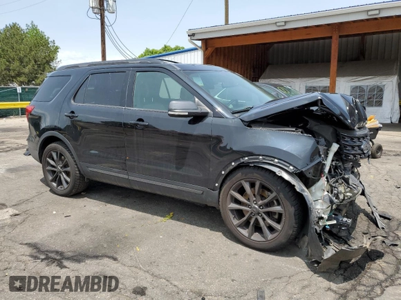 2017 Ford Explorer XLT with VIN 1FM5K7D82HGD55484, listed as a Copart auction lot 59171425 with 164,225 mi miles and Salvage title. Bid and sale history available at DreamBid. Image 4.