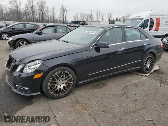 2013 Mercedes-Benz E 550 Sport z VIN WDDHF9BB1DA720269, wystawiony jako Copart lot #43084865 z przebiegiem 162 722 mil mil oraz Szkoda całkowita • Salvage title. Historia ofert i sprzedaży dostępna na DreamBid. Obrazek 1.