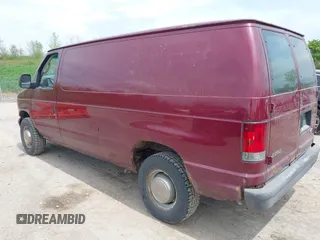 2003 Ford Econoline Cargo z VIN 1FTNE24L53HB45564, wystawiony jako IAAI lot #42274995 z przebiegiem 172 944 mil mil oraz . Historia ofert i sprzedaży dostępna na DreamBid. Obrazek 3.