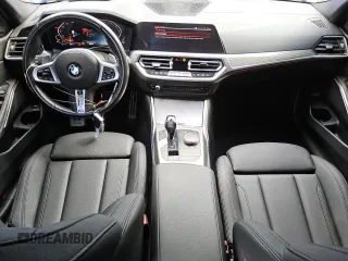 2021 BMW 3 Series 330i xDrive z VIN 3MW5R7J02M8C00695, wystawiony jako Copart lot #52340135 z przebiegiem 31 811 mil mil oraz Czysty tytuł • Clean title. Historia ofert i sprzedaży dostępna na DreamBid. Obrazek 8.