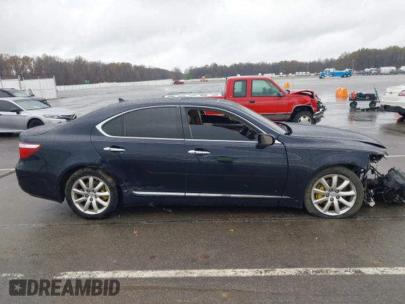 2008 Lexus LS 460 z VIN JTHBL46F585056094, wystawiony jako IAAI lot #40850163 z przebiegiem 115 854 mil mil oraz . Historia ofert i sprzedaży dostępna na DreamBid. Obrazek 14.