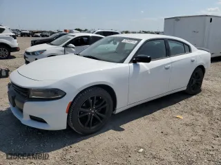2018 Dodge Charger SXT with VIN 2C3CDXBG2JH186338, listed as a Copart auction lot 53188815 with 31,414 mi miles and Salvage Title. Bid and sale history available at carsss.com. Image 1.