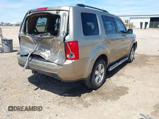 2010 Honda Pilot EX with VIN 5FNYF3H4XAB001380, listed as a IAAI auction lot 42090547 with 180,653 mi miles and . Bid and sale history available at carsss.com. Image 4.