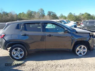 2023 Jeep Compass Sport with VIN 3C4NJDAN0PT551742, listed as a IAAI auction lot 41683808 with 4,135 mi miles and . Bid and sale history available at DreamBid. Image 13.