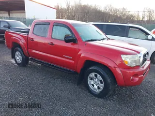 2011 Toyota Tacoma with VIN 3TMLU4EN4BM073644, listed as a IAAI auction lot 41630091 with 62,001 mi miles. Bid and sale history available at carsss.com. Image 1.