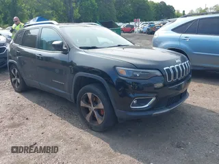 2019 Jeep Cherokee Limited z VIN 1C4PJMDX5KD200135, wystawiony jako IAAI lot #42346562 z przebiegiem 94 677 mil mil oraz . Historia ofert i sprzedaży dostępna na DreamBid. Obrazek 1.