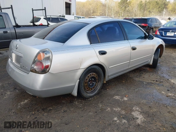 2003 Nissan Altima S with VIN 1N4AL11D63C265128, listed as a IAAI auction lot 41895168 with 203,150 mi miles. Bid and sale history available at carsss.com. Image 4.