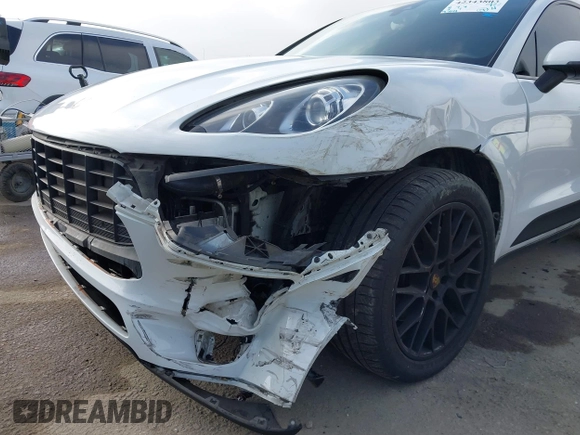 2017 Porsche Macan S with VIN WP1AB2A57HLB18303, listed as a IAAI auction lot 42343803 with 93,014 mi miles and . Bid and sale history available at DreamBid. Image 6.