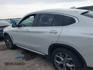2024 BMW X4 xDrive30i with VIN 5UX33DT08R9X21276, listed as a IAAI auction lot 42177910 with 16,199 mi miles and . Bid and sale history available at DreamBid. Image 14.