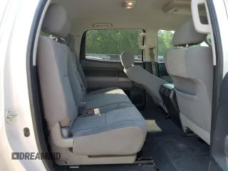2013 Toyota Tundra z VIN 5TFDW5F11DX295393, wystawiony jako Copart lot #53049515 z przebiegiem 204 926 mil mil oraz Szkoda całkowita • Salvage title. Historia ofert i sprzedaży dostępna na DreamBid. Obrazek 10.