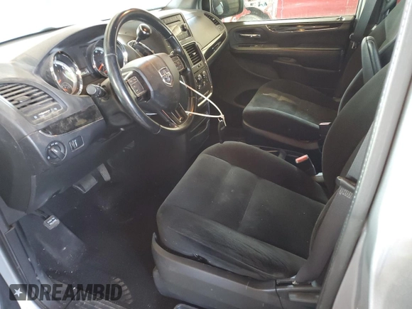 2016 Dodge Grand Caravan SE with VIN 2C4RDGBG2GR196537, listed as a Copart auction lot 52183835 with 136,556 mi miles and Clean Title. Bid and sale history available at DreamBid. Image 7.