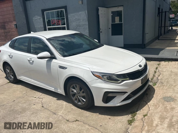 2019 Kia Optima LX with VIN 5XXGT4L35KG358523, listed as a Copart auction lot 55099505 with 114,034 mi miles and Clean Title. Bid and sale history available at carsss.com. Image 1.