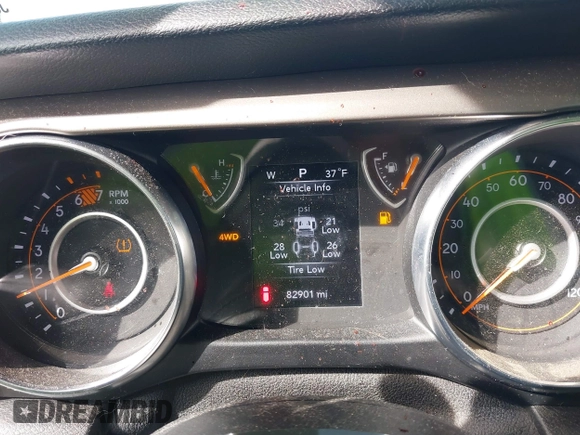 2020 Jeep Wrangler Unlimited Sport S z VIN 1C4HJXDN3LW155884, wystawiony jako IAAI lot #41868363 z przebiegiem 82 901 mil mil oraz . Historia ofert i sprzedaży dostępna na DreamBid. Obrazek 15.