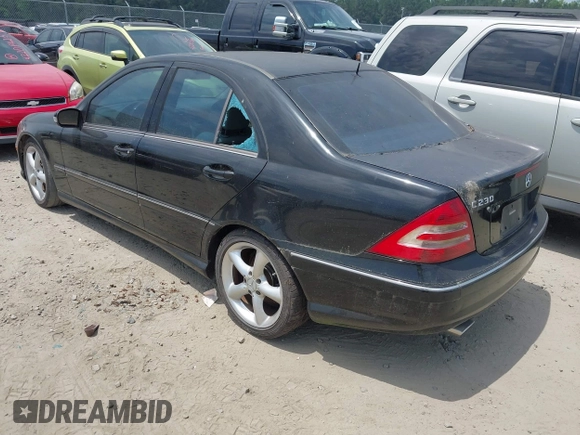 2006 Mercedes-Benz C 230 Sport z VIN WDBRF52H76F762025, wystawiony jako IAAI lot #42197195 z przebiegiem 186 275 mil mil oraz . Historia ofert i sprzedaży dostępna na DreamBid. Obrazek 3.