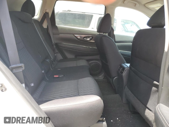 2018 Nissan Rogue SV z VIN 5N1AT2MVXJC725095, wystawiony jako Copart lot #55601775 z przebiegiem 108 581 mil mil oraz Szkoda całkowita • Salvage title. Historia ofert i sprzedaży dostępna na DreamBid. Obrazek 11.