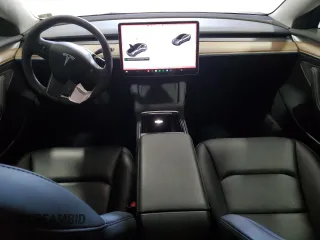 2023 Tesla Model 3 z VIN 5YJ3E1EA5PF658737, wystawiony jako Copart lot #56209345 z przebiegiem 10 226 mil mil oraz Szkoda całkowita • Salvage title. Historia ofert i sprzedaży dostępna na DreamBid. Obrazek 8.