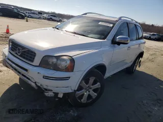 2013 Volvo XC90 Premier Plus with VIN YV4952CZ9D1664129, listed as a Copart auction lot 45498505 with 122,837 mi miles and Salvage Title. Bid and sale history available at carsss.com. Image 1.