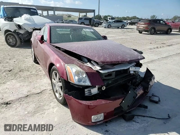 2006 Cadillac XLR z VIN 1G6YV36A765600678, wystawiony jako Copart lot #88111045 z przebiegiem 46 257 mil mil oraz Nie do naprawy • Non repairable. Historia ofert i sprzedaży dostępna na DreamBid. Obrazek 11.