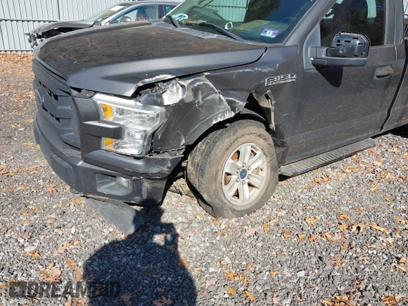 2017 Ford F-150 XL with VIN 1FTMF1E88HKC51000, listed as a IAAI auction lot 40738846 with 216,822 mi miles and . Bid and sale history available at DreamBid. Image 6.