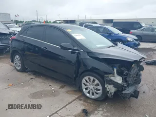 2016 Hyundai Elantra z VIN KMHD35LH9GU327292, wystawiony jako IAAI lot #42093027 z przebiegiem 158 317 mil mil oraz . Historia ofert i sprzedaży dostępna na DreamBid. Obrazek 1.