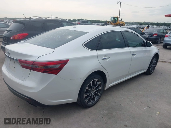 2016 Toyota Avalon Limited z VIN 4T1BK1EB7GU235304, wystawiony jako IAAI lot #42443795 z przebiegiem 197 261 mil mil oraz . Historia ofert i sprzedaży dostępna na DreamBid. Obrazek 4.