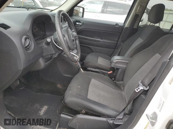 2014 Jeep Patriot Sport with VIN 1C4NJPBA3ED601257, listed as a Copart auction lot 60163155 with 112,958 mi miles and Clean title. Bid and sale history available at DreamBid. Image 7.