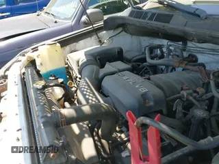 2008 Toyota Tundra with VIN 5TFBT54178X012228, listed as a IAAI auction lot 42401394 with 314,187 mi miles and . Bid and sale history available at DreamBid. Image 22.
