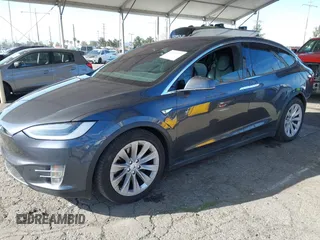 2016 Tesla Model X 70D with VIN 5YJXCBE2XGF006279, listed as a IAAI auction lot 41712973 with 88,398 mi miles and . Bid and sale history available at DreamBid. Image 18.