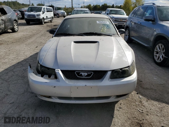 2000 Ford Mustang GT with VIN 1FAFP42X5YF137053, listed as a Copart auction lot 47726985 with 0 mi miles and Non Repairable. Bid and sale history available at carsss.com. Image 5.