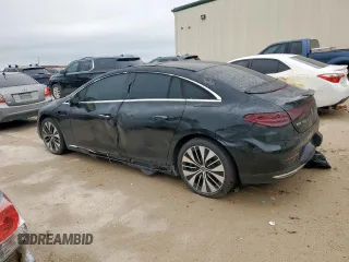 2023 Mercedes-Benz EQE 350+ z VIN W1KEG2BB0PF015140, wystawiony jako Copart lot #51297455 z przebiegiem 16 316 mil mil oraz Szkoda całkowita • Salvage title. Historia ofert i sprzedaży dostępna na DreamBid. Obrazek 2.