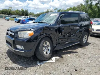 2013 Toyota 4Runner SR5 z VIN JTEZU5JRXD5049443, wystawiony jako Copart lot #61070785 z przebiegiem 142 392 mil mil oraz Czysty tytuł • Clean title. Historia ofert i sprzedaży dostępna na DreamBid. Obrazek 1.