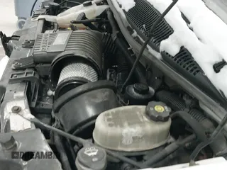 2016 Chevrolet Express Cargo z VIN 1GCWGBFF9G1176398, wystawiony jako IAAI lot #41338842 z przebiegiem 329 520 mil mil oraz . Historia ofert i sprzedaży dostępna na DreamBid. Obrazek 18.