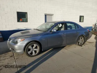 2007 BMW 5 Series 525xi z VIN WBANF335X7CS41339, wystawiony jako Copart lot #85824074 z przebiegiem Nie podano mil oraz Szkoda całkowita • Salvage title. Historia ofert i sprzedaży dostępna na DreamBid. Obrazek 1.
