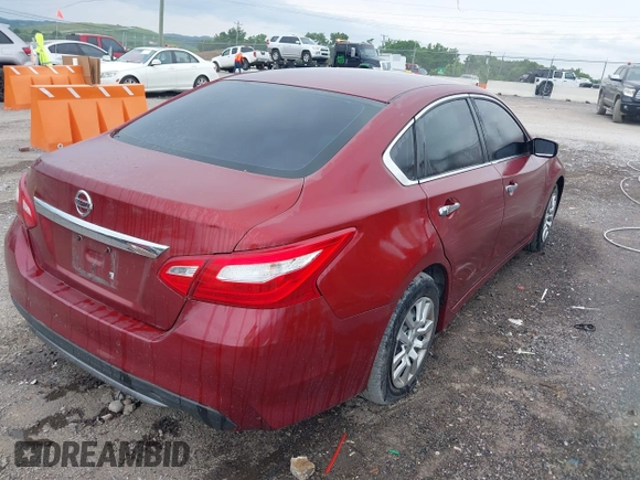 2016 Nissan Altima S with VIN 1N4AL3AP8GN342632, listed as a IAAI auction lot 42423783 with 131,469 mi miles and . Bid and sale history available at DreamBid. Image 4.