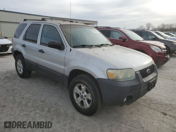 2007 Ford Escape XLT with VIN 1FMCU93147KA35385, listed as a Copart auction lot 50092655 with 230,760 mi miles and Clean Title. Bid and sale history available at carsss.com. Image 4.