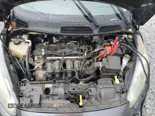 2018 Ford Fiesta SE z VIN 3FADP4EJ5JM103411, wystawiony jako Copart lot #50130325 z przebiegiem 111 247 mil mil oraz Szkoda całkowita • Salvage title. Historia ofert i sprzedaży dostępna na DreamBid. Obrazek 13.