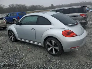 2012 Volkswagen Beetle 2.0T Turbo PZEV with VIN 3VWVA7AT0CM622942, listed as a Copart auction lot 44970945 with 216,607 mi miles and Clean Title. Bid and sale history available at carsss.com. Image 2.