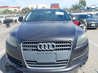 2008 Audi Q7 3.6L with VIN WA1AY74L18D003210, listed as a IAAI auction lot 41770931 with 162,360 mi miles. Bid and sale history available at carsss.com. Image 6.