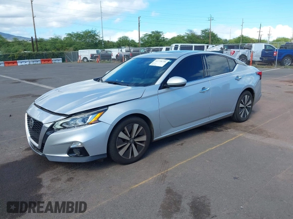 2020 Nissan Altima 2.5 SL with VIN 1N4BL4EV2LC135355, listed as a IAAI auction lot 41778726 with 104,603 mi miles. Bid and sale history available at carsss.com. Image 17.