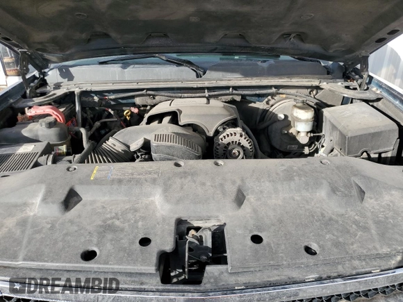 2007 Chevrolet Silverado 1500 1LT with VIN 3GCEC13J07G523824, listed as a Copart auction lot 85211794 with 304,461 mi miles and Salvage Title. Bid and sale history available at DreamBid. Image 12.