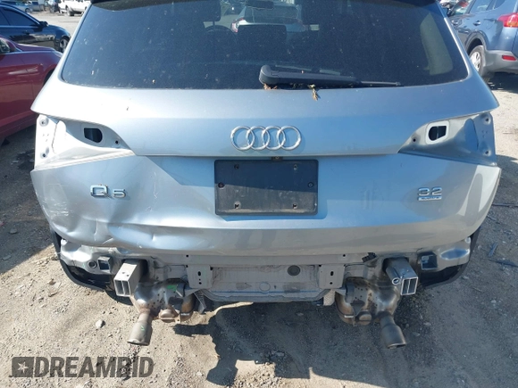 2011 Audi Q5 Premium Plus z VIN WA1DKAFP8BA075736, wystawiony jako IAAI lot #42240625 z przebiegiem 130 788 mil mil oraz . Historia ofert i sprzedaży dostępna na DreamBid. Obrazek 6.