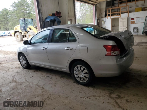 2012 Toyota Yaris z VIN JTDBT4K30CL016555, wystawiony jako Copart lot #55605565 z przebiegiem 164 046 mil mil oraz Szkoda całkowita • Salvage title. Historia ofert i sprzedaży dostępna na DreamBid. Obrazek 2.